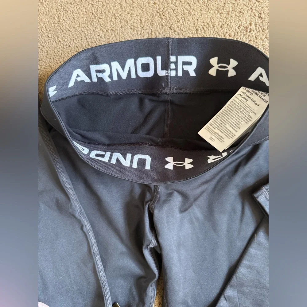 UNDER ARMOUR Womens Heat Gear Slim Leggings Size S - Picture 3 of 10